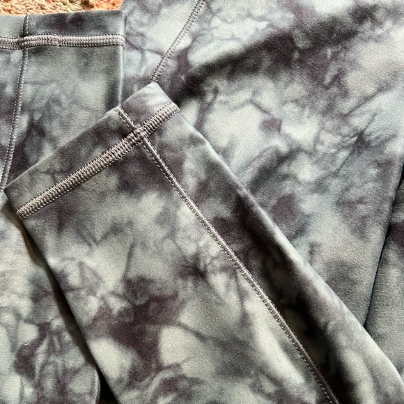 Athleta Set - Picture 3 of 4